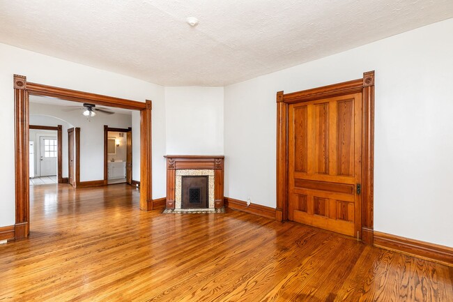 Photo - Hudson Ave. Unidad 1