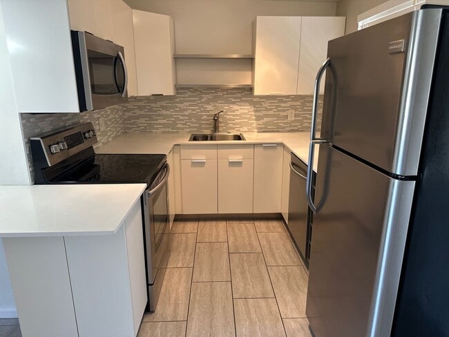 Building Photo - Stylish Arcadia Lite Living with Vintage C... Rental