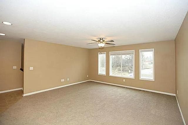 Photo - 3715 Marigold Dr