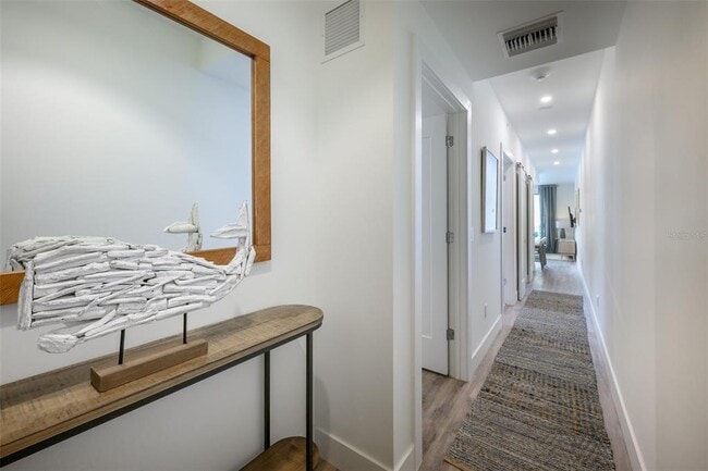 Photo - 1703 N Tamiami Trail Unit 207