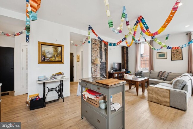 Photo - 1254 S 18th St Unidad 1