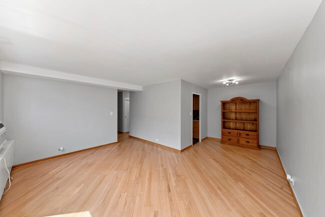 Photo - 3950 N Lake Shore Dr Unidad 1807B