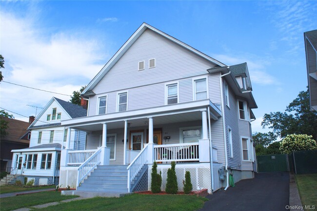 Building Photo - 30 Royce Ave Rental