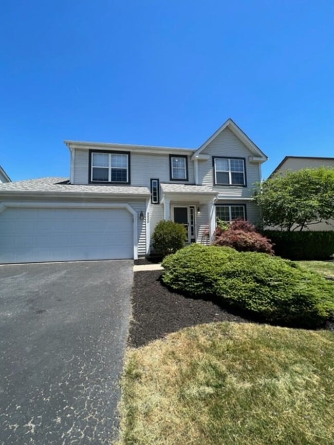 Building Photo - Charming 4 Bedroom 2.5 Bathroom Home in Hi...