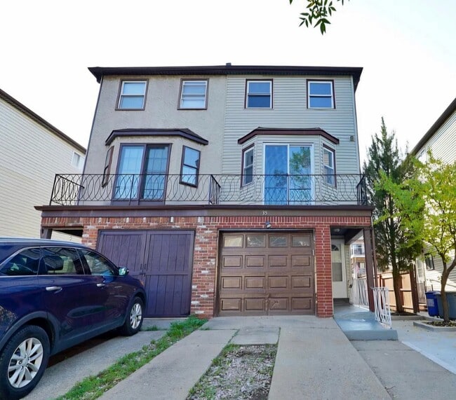 35 Elson St Unit House