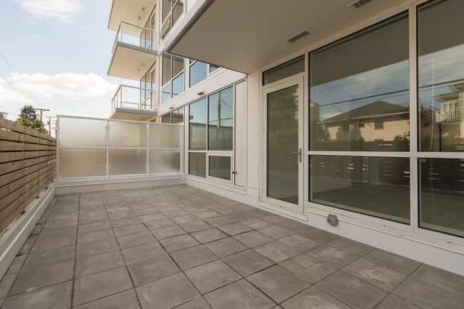 Photo - SF 106 Unit 106