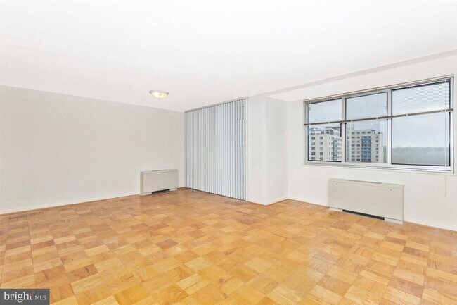 10500 Rockville Pike Unit 1012