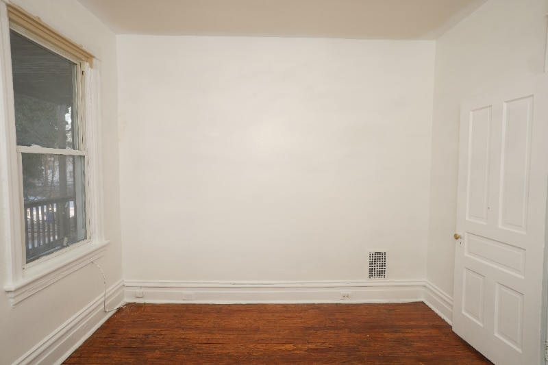 Photo - 658 Oak Hill Ave Unit 2 (Top)