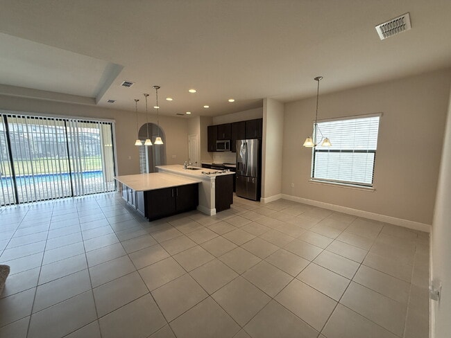 Photo - 139 Angela's Ave