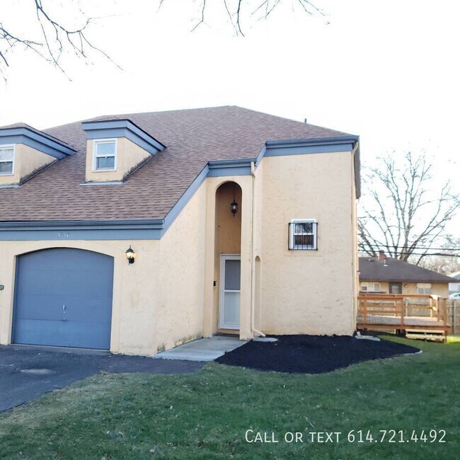 Photo - 3037 Clairpoint Way