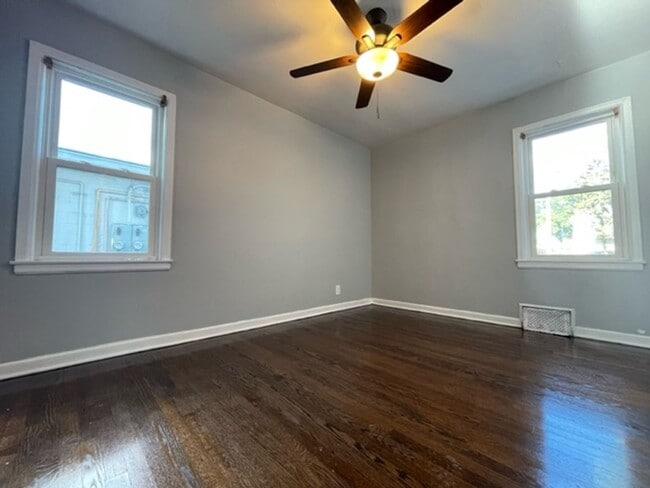 Photo - 2266 N 68th St