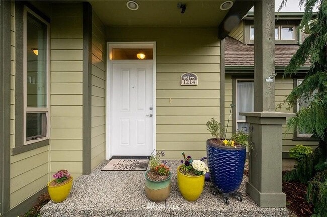 Photo - 3-bed, 2.5 bath Home is a Nature Enthusiast's Dream at Base of Galbraith!