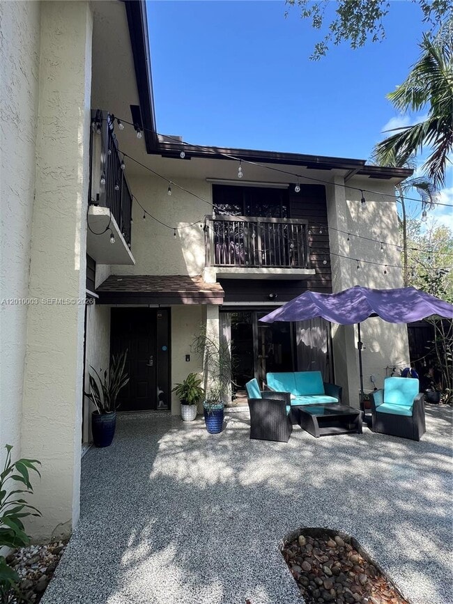 Building Photo - 3357 Cocoplum Cir