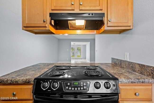 Photo - 2625 Beech St