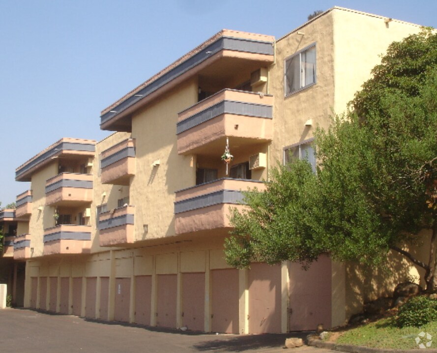Villas At Casa De Oro Apartments - Villas At Casa De Oro Apartments