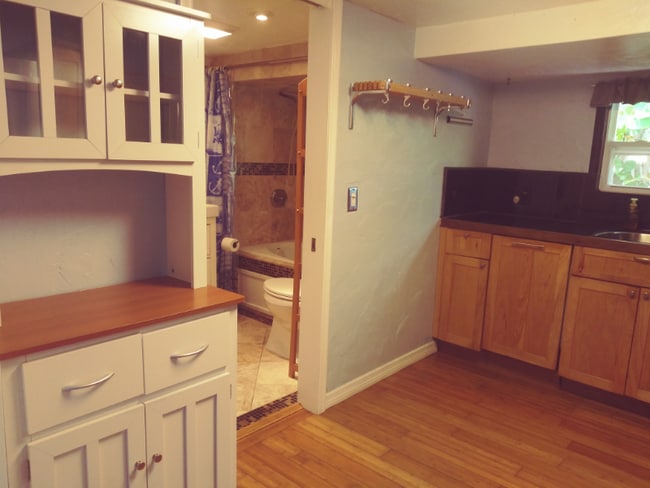 Photo - 6800 Maloney Ave