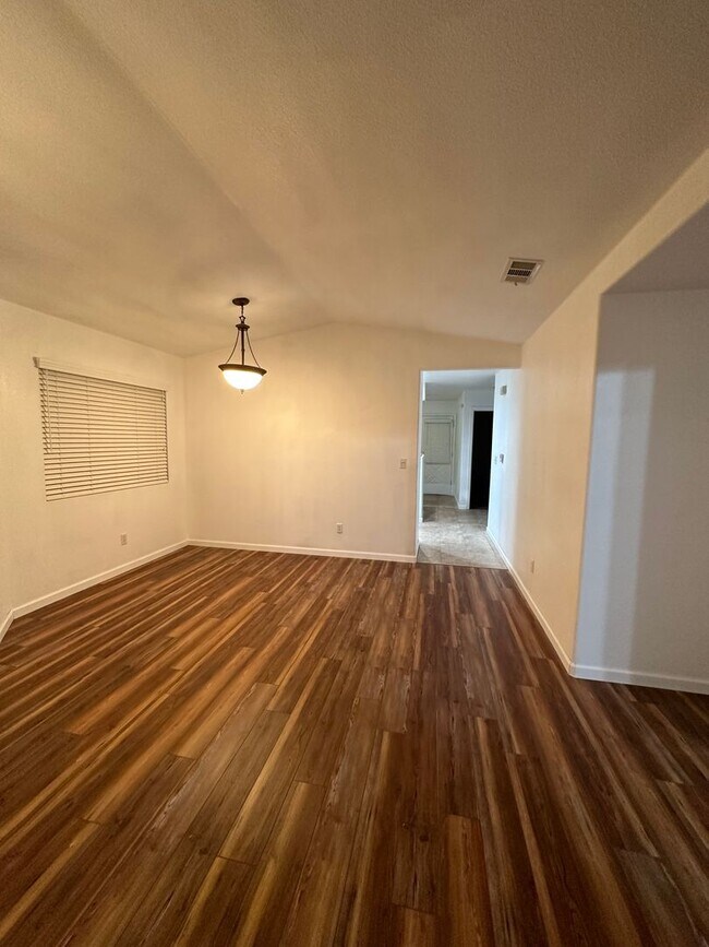 Photo - NEWLY REMODELED 2 BEDROOM 2 BATH