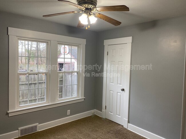 Photo - 117 Nelson Ave