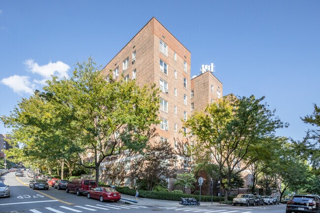 Photo - 66 Overlook Ter