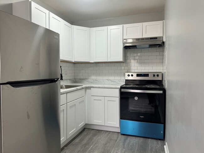 Prescott Arms Apartments