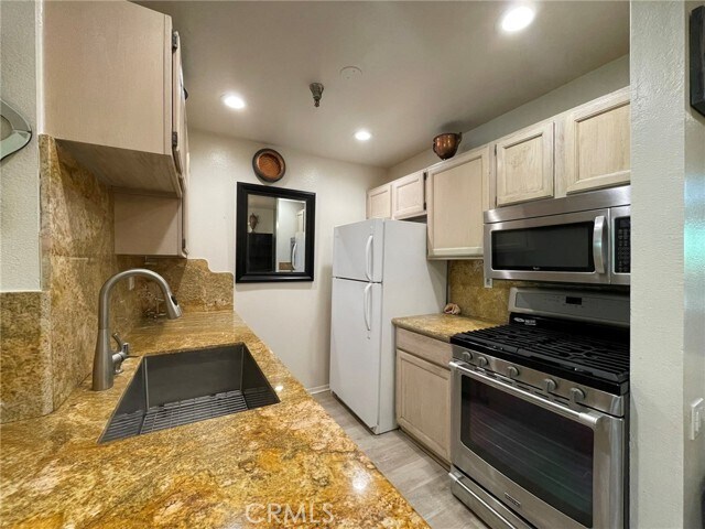 Photo - 10960 Ashton Ave Unidad 403