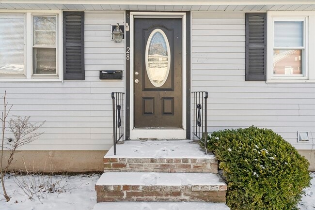 Building Photo - 28 Frost Ave