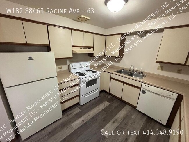 Photo - W182-S8463 Racine Ave Unidad 63