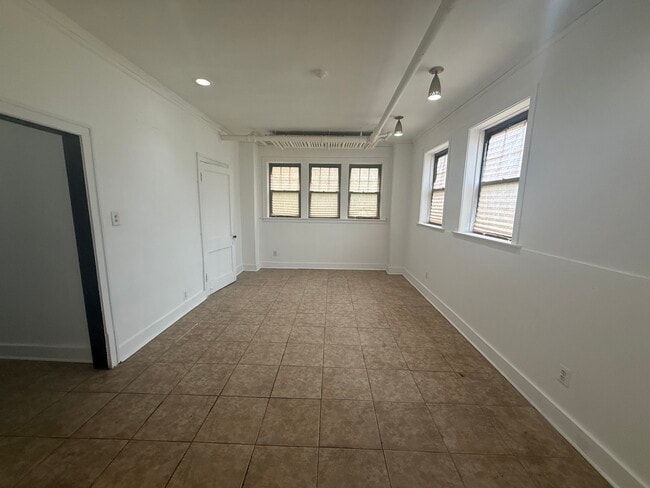 Photo - 3258 Maple Ave Unit BH