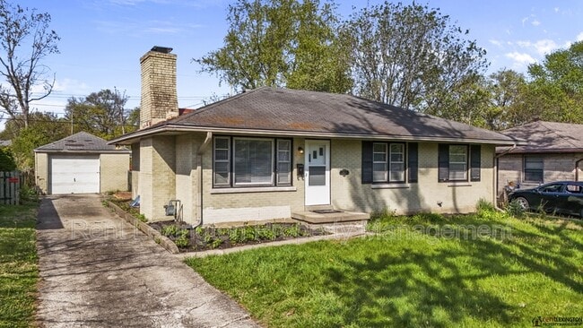 Photo - 257 Zandale Dr