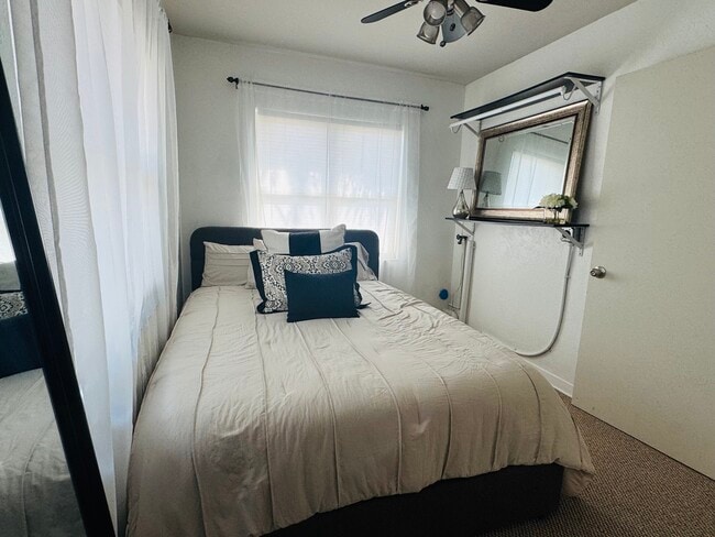 Photo - 412 73rd Ave Unit 1