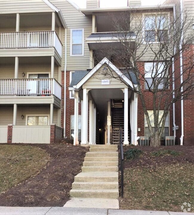Building Photo - Beautifully Maintained 1 Bedroom 1 Bathroo... Rental
