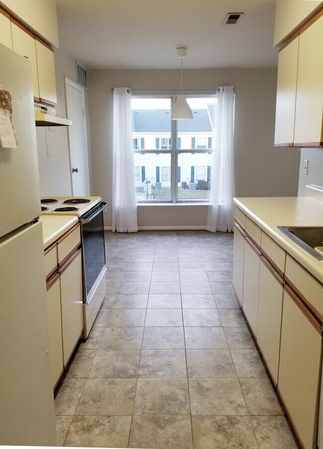 Photo - 18257 Rolling Meadow Way