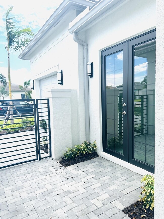 Photo - 12465 SW Crystal Cv Dr
