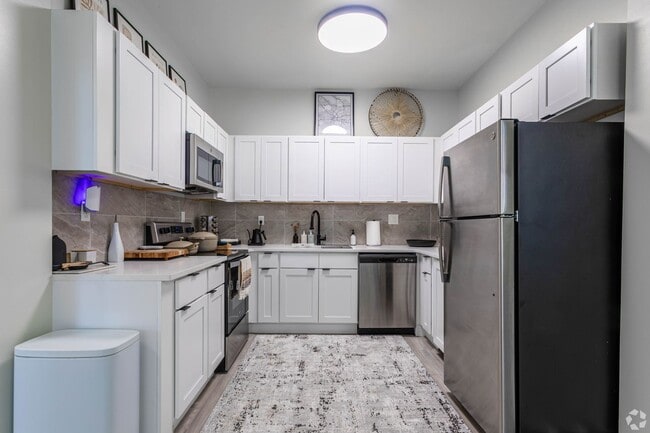 Photo - The Warehouse