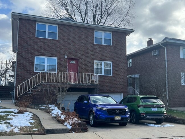 Photo - 2160 South St Unit 2