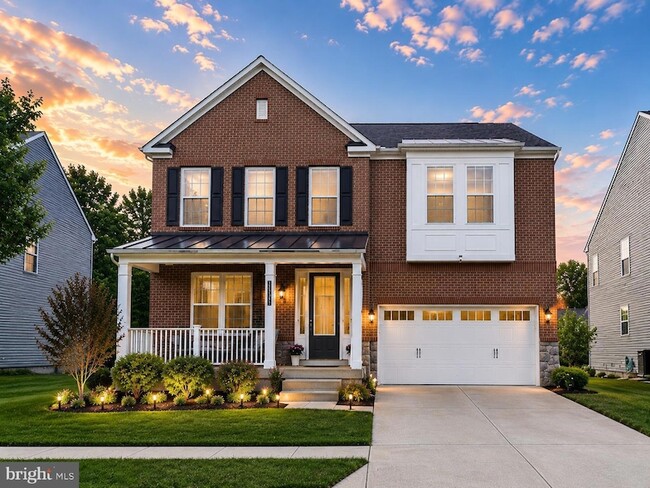 Building Photo - 3332 Burton Dr