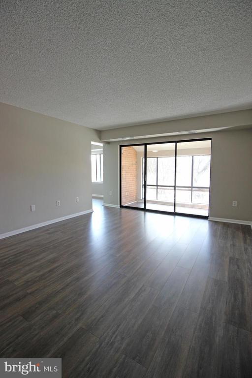 Photo - 10208 Bushman Dr Unit 421