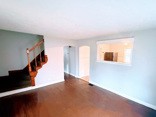 Photo - 4 Bedroom 1 Bathroom Home