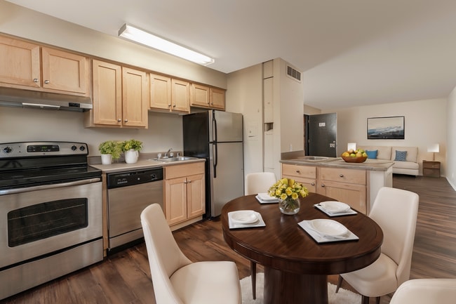 601 Jackson - 601 Jackson Apartments