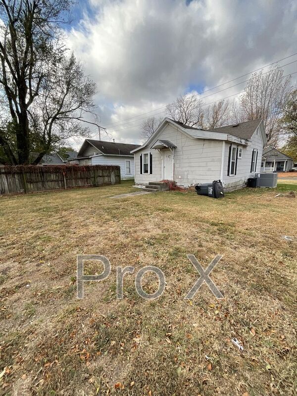 Photo - 514 N Tucker St