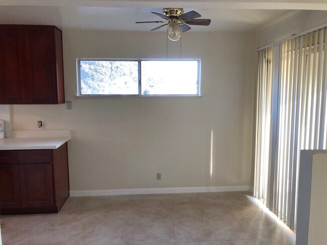Photo - 872 Gallatin Dr Unit 2A