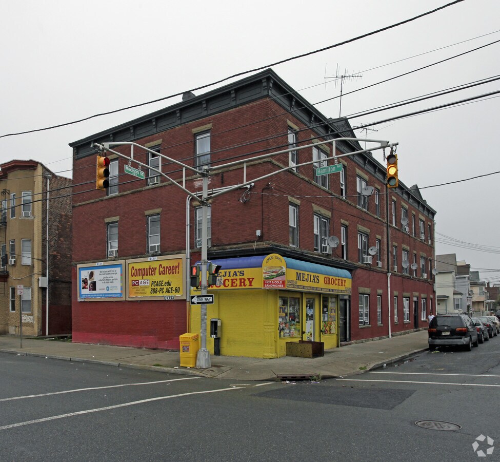 Photo - 58 Hamilton Ave