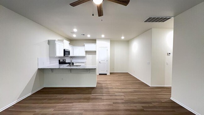 Photo - 1221 NW 113th St