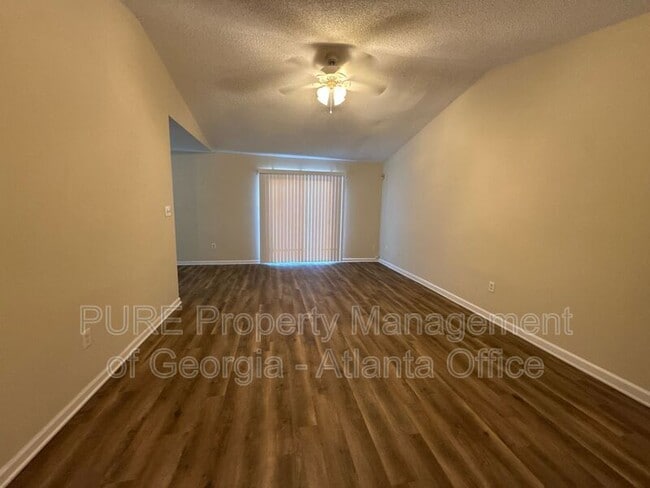 Photo - 134 N Ridge Dr