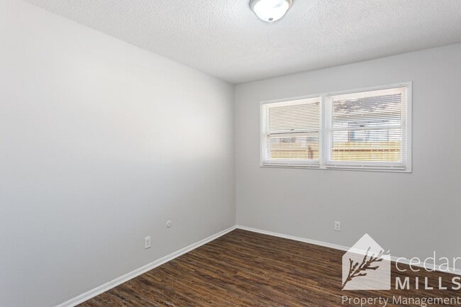 Photo - 1119 S Fern St Unit 1