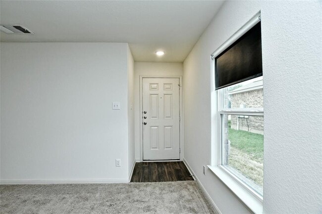 Photo - 104 Independence Ave