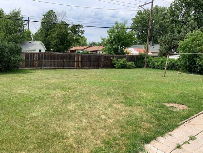 Photo - 3 Bedroom, 1 Bath House for Rent