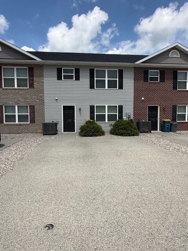 Photo - 138 Delano Dr