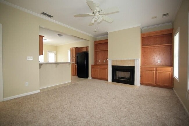 Photo - 1822 Elaine Dr