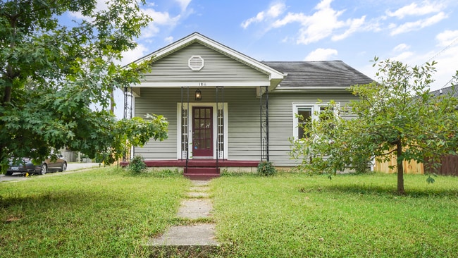 Photo - 1816 Eastside Ave